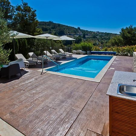 Luxurious Apartments Maslina With Beach Milna  Esterno foto