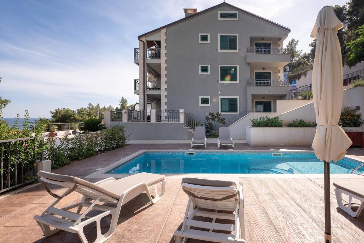 Luxurious Apartments Maslina With Beach Milna  Esterno foto